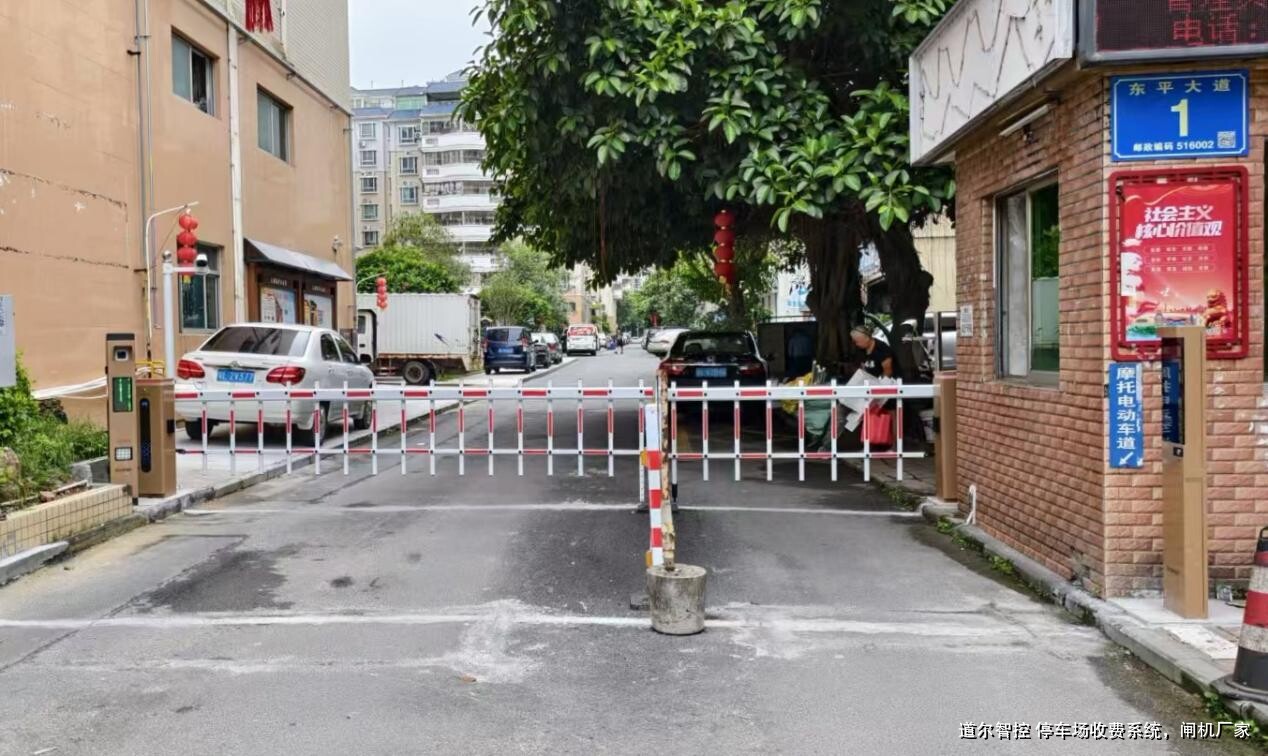 破解停车场高成本低效困局，道尔云坐席